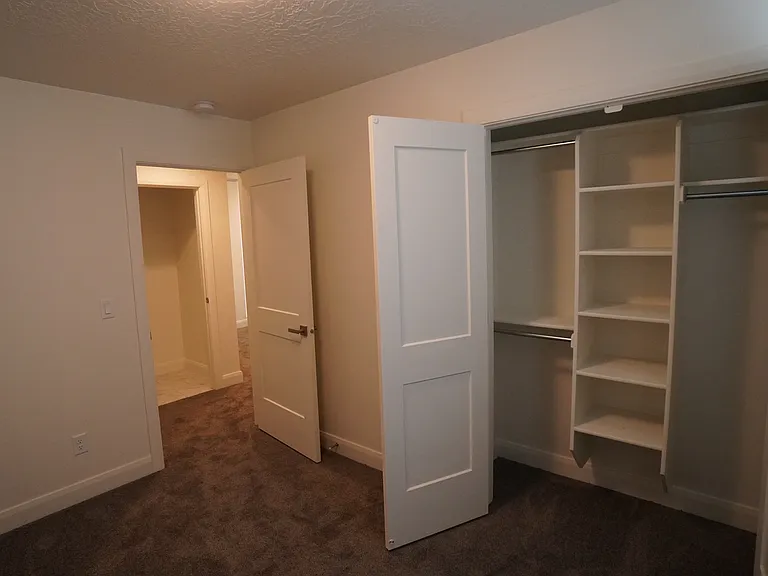 2925 S Highway 89 #11 — Photo 36