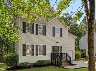 112 Fairford Dr, Holly Springs, NC 27540