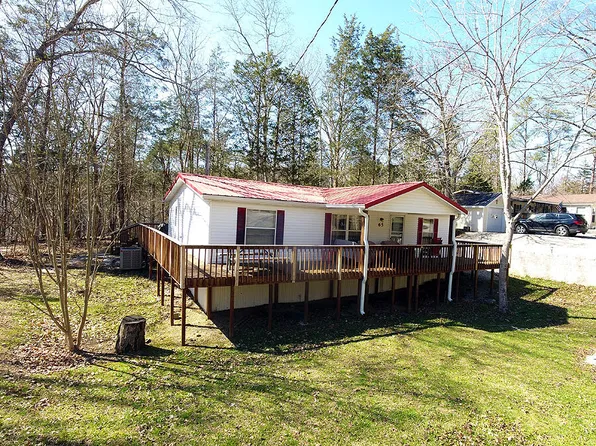 65 S Lake Dr, Burnside, KY 42519