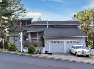 3 Becket St, Lake Oswego, OR 97035