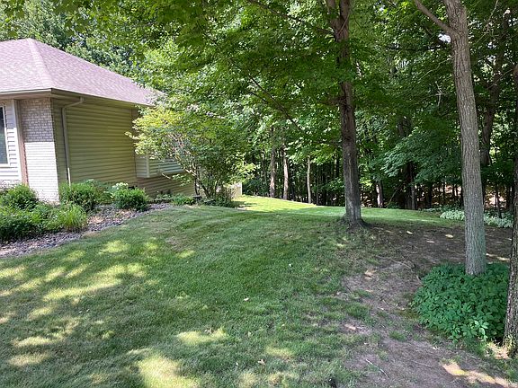 3rd image of 228 Oak Knoll Drive