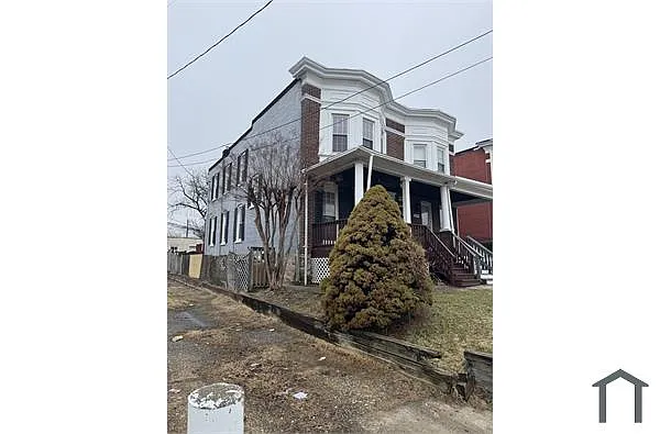 Building Photo - 5400 Ready Ave