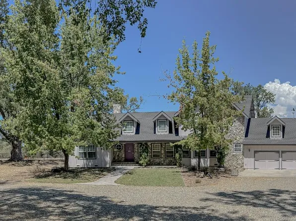 38349 Cedar Creek Ct, Oakhurst, CA 93644