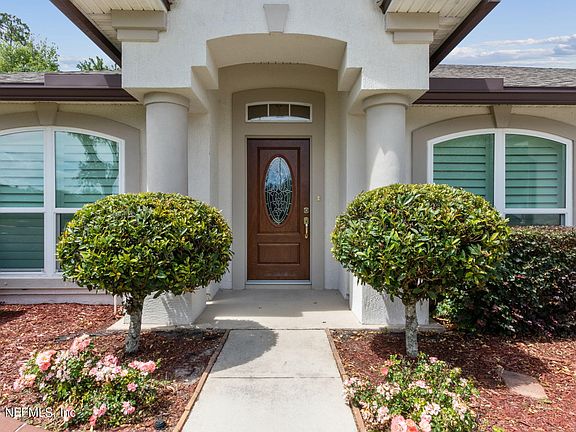 4th image of 456 SUMMIT Drive
