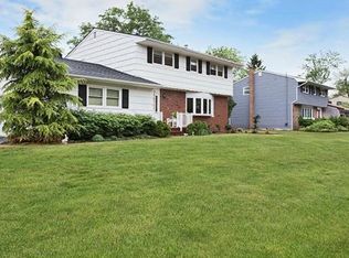 24 Fuller Ave, Piscataway, NJ 08854