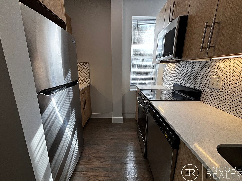 1st image of 112 Park Dr #44A