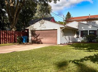 10233 Greenview Ave, Columbia Station, OH 44028
