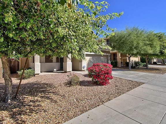 5th image of 10384 W Foothill Dr