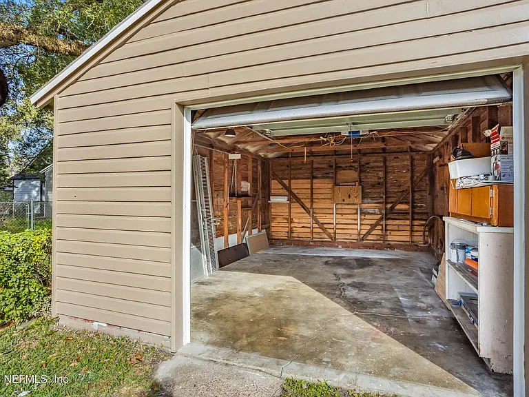 3339 Sylvia St — Photo 23