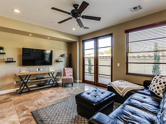 3rd image of 3510 E LAKEWOOD Parkway W #105