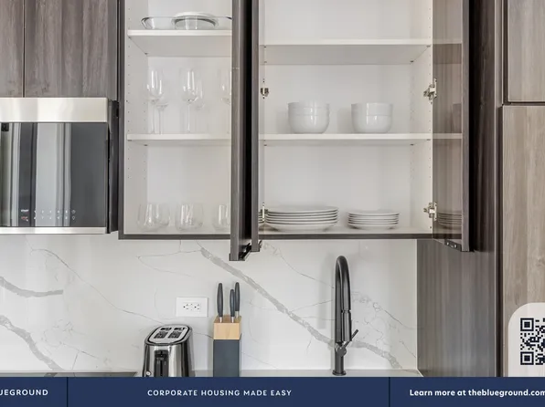 131 Greenpoint Avenue image 10 of 25