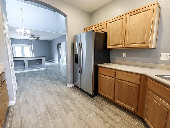 4th image of 9059 Harbor Wind Ave