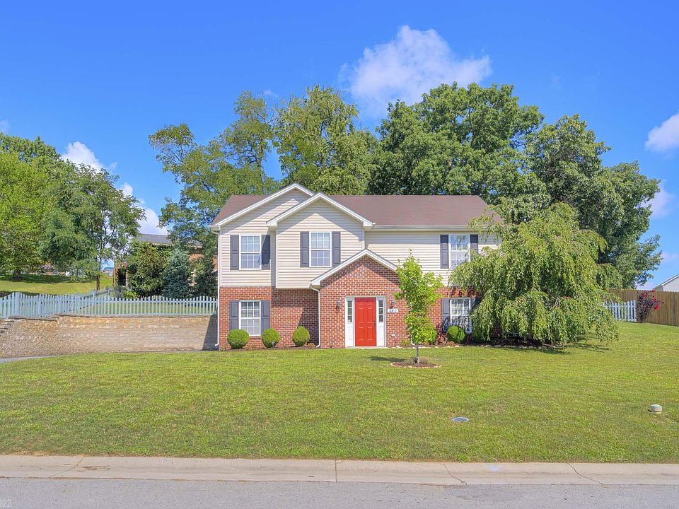 1st image of 560 Keystone Dr