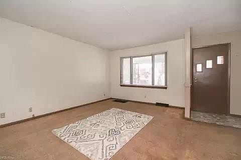2nd image of 2542 E 32nd St