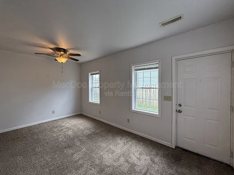 1115 Winchester St #A-K5 — Photo 7