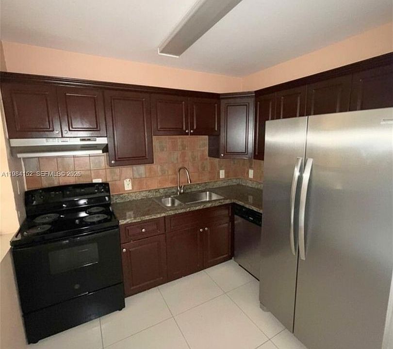 1st image of 14215 NE 9th Ave #14215