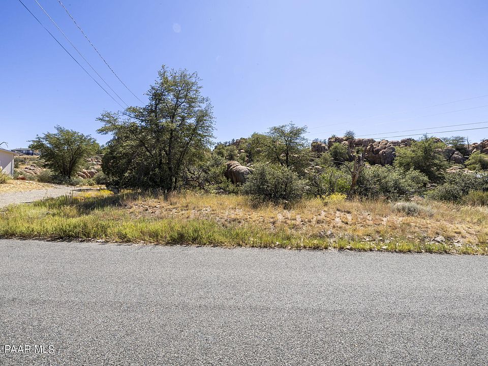 2nd image of 0 N Granite Gardens Dr Lot 69