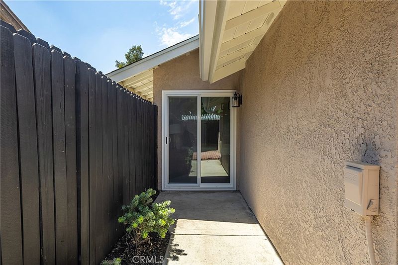 Listing photo 50 of 60