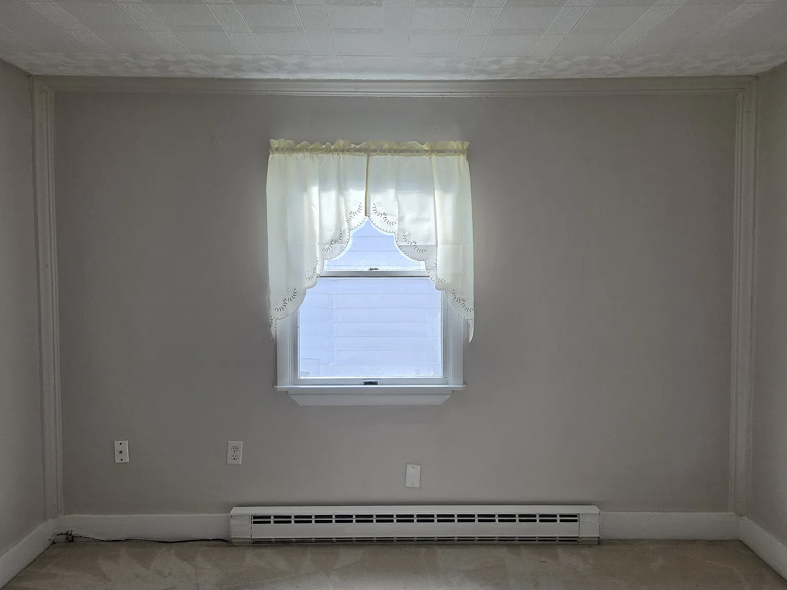 3 bed, 1260 sqft, $1,500 — Photo 3