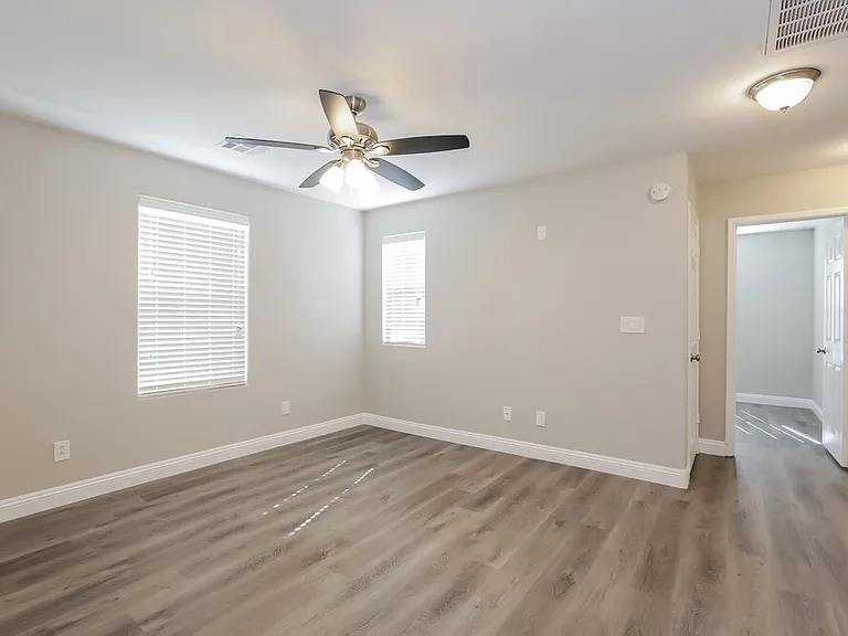 9256 Wild Stampede Ave — Photo 18