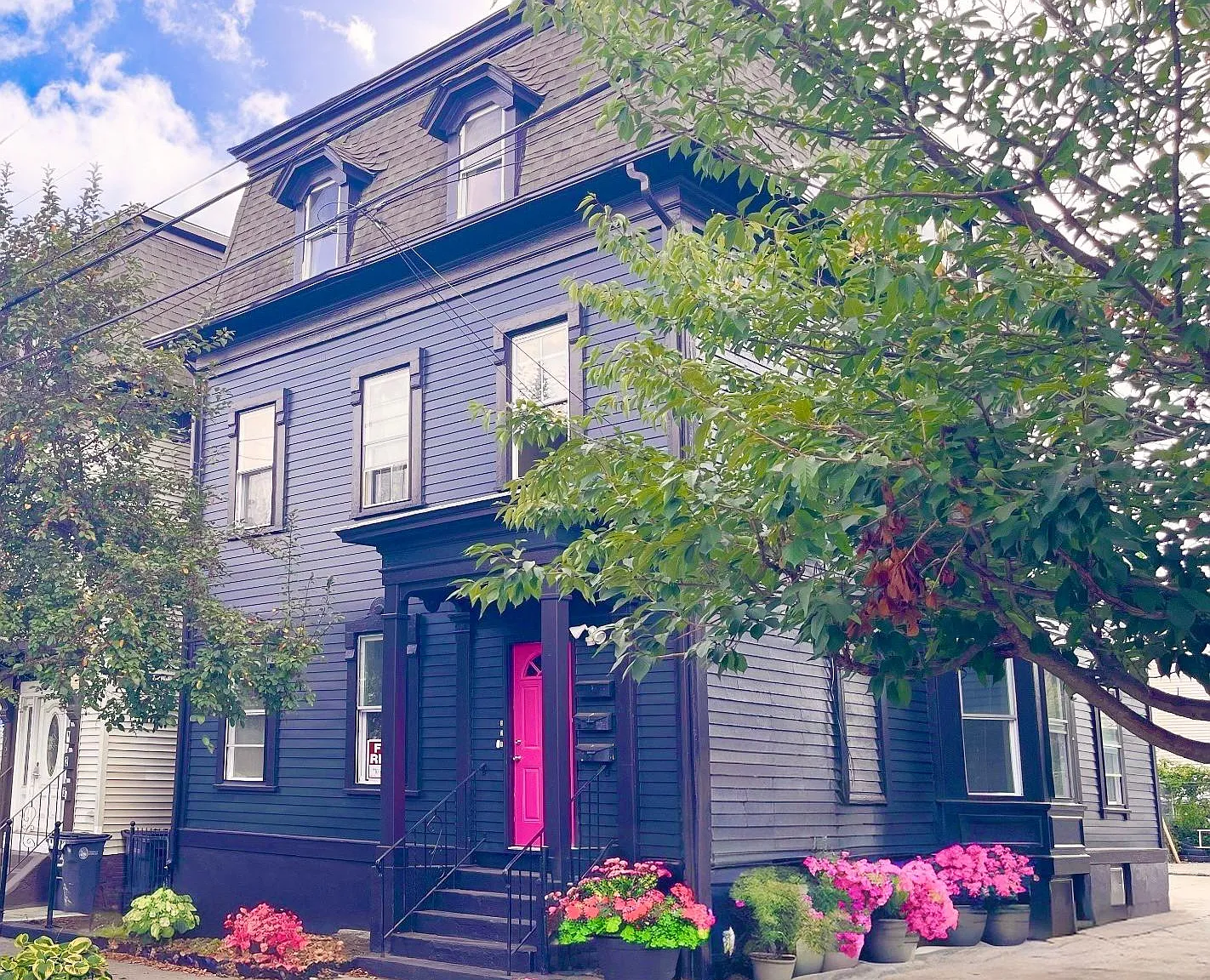 478 W Fountain St — Photo 1