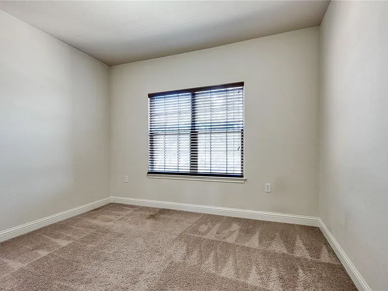 14204 Tyburn Trl — Photo 19