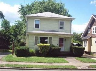 1048 Griswold St, Sharon, PA 16146