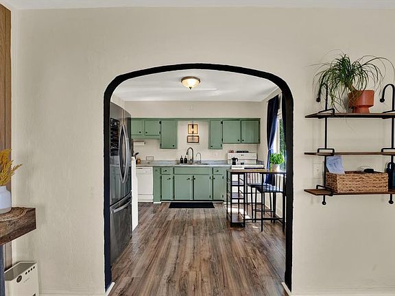 5th image of 1907 53RD STREET S