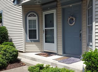 4977 Adelia Dr, Virginia Beach, VA 23455