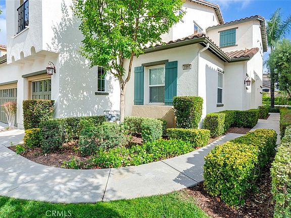 4th image of 8960 Cuyamaca St