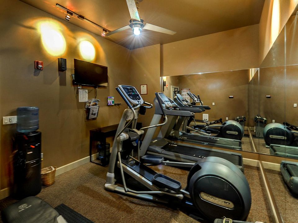 2nd image of 14300 Greenwood Ave N #75075e142