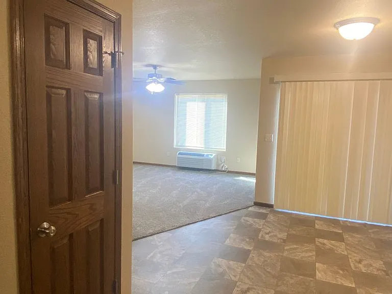4226 Kateland St — Photo 19