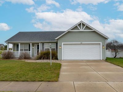 501 Shepherds Cove Dr, Osceola, IN, 46561