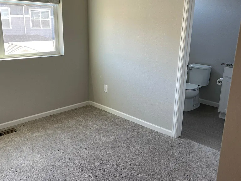 Second bedroom