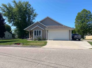 S8027 Maple Park Rd #30, Prairie Du Sac, WI 53578