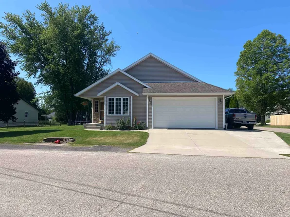 S8027 Maple Park Rd #30, Prairie Du Sac, WI 53578