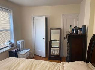124 Parrott Pl #4, Brooklyn, NY 11228