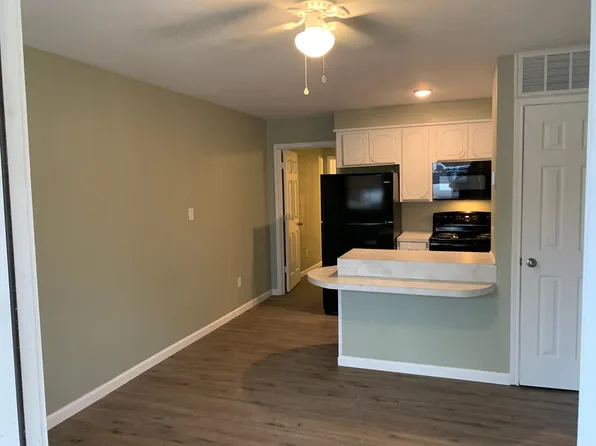 2001 E Avenue A #5, Hooks, TX 75561