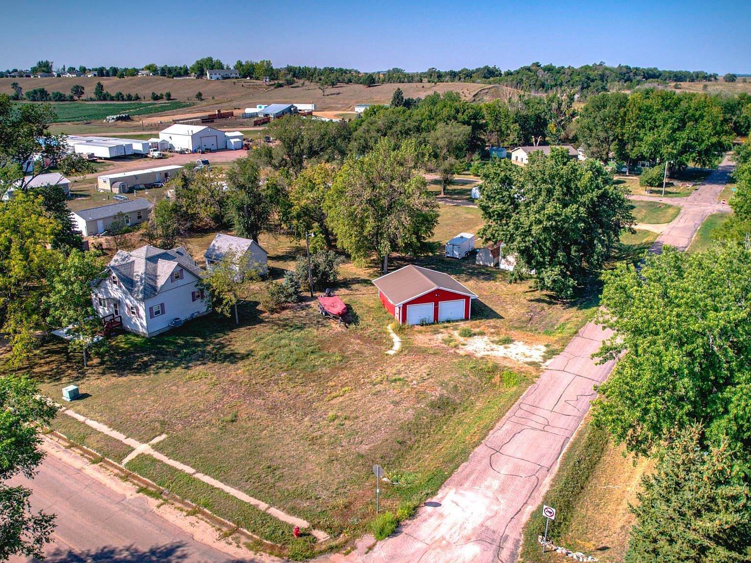 501 S 1st Ave, Montrose, SD 57048 MLS 22306575 Zillow