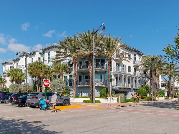 4th image of 4511 El Mar Drive #403