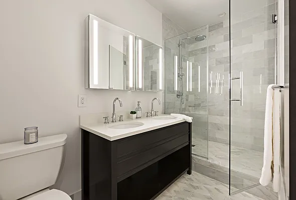 Sold by Compass | media 18