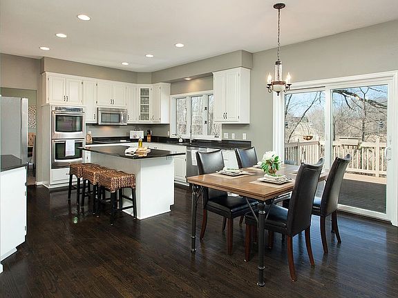 3rd image of 18344 Croixwood Ln