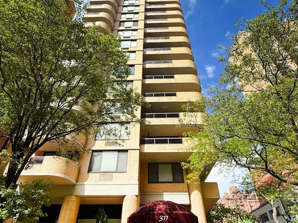 311 East 38th Street image 22 of 24