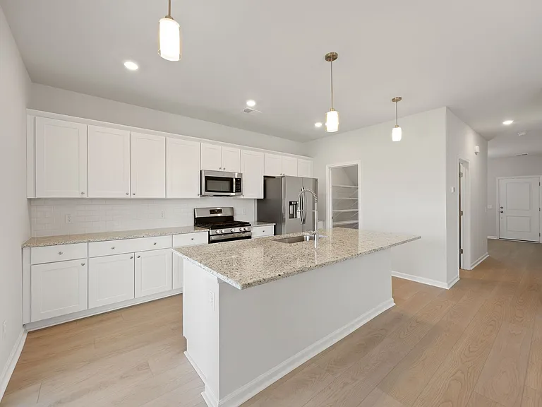 154 Tuscan Sun St — Photo 2