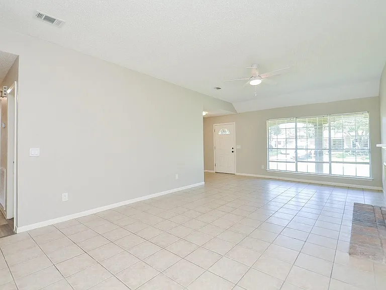 22630 Powell House Ln — Photo 8