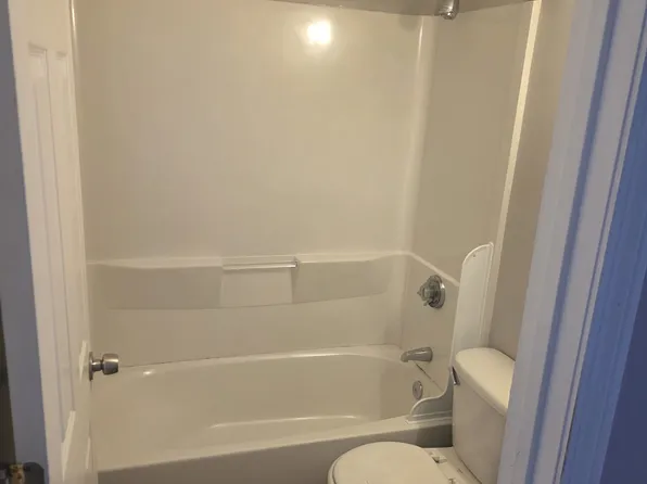 86 Church St #1S, New Bedford, MA 02740