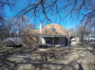 2931 Oak Ct, Granbury, TX 76048