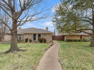 7106 Casablanca Ct, Dallas, TX 75248