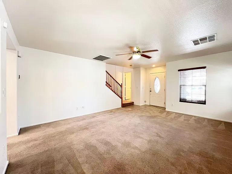 11143 Ranch Valley St — Photo 3