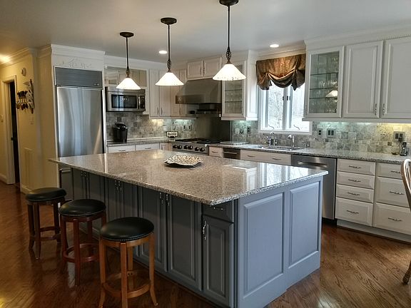 3rd image of 629RSANDPIPER Dr